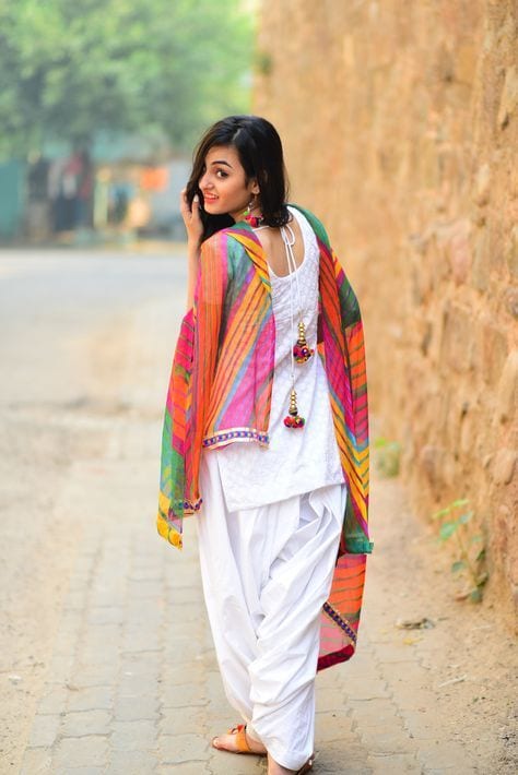 plain paliala suit with colourful dupatta Theunstitchd Women s Fashion Blog
