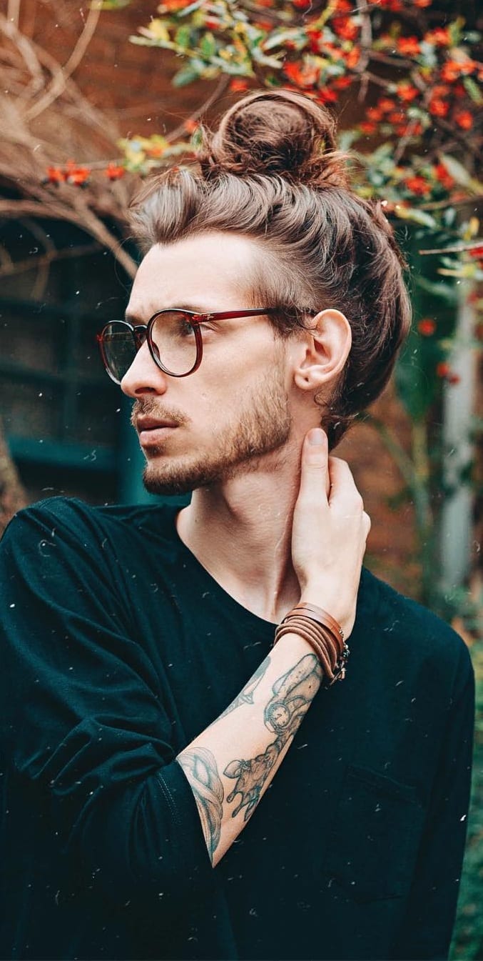 Full Man Bun For Boys with long hair to try ⋆ Best Fashion Blog For Men -  