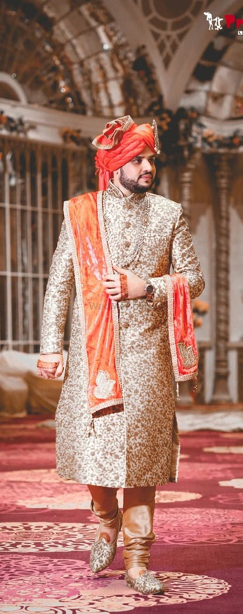 Captavating Wedding Outfit ideas for men