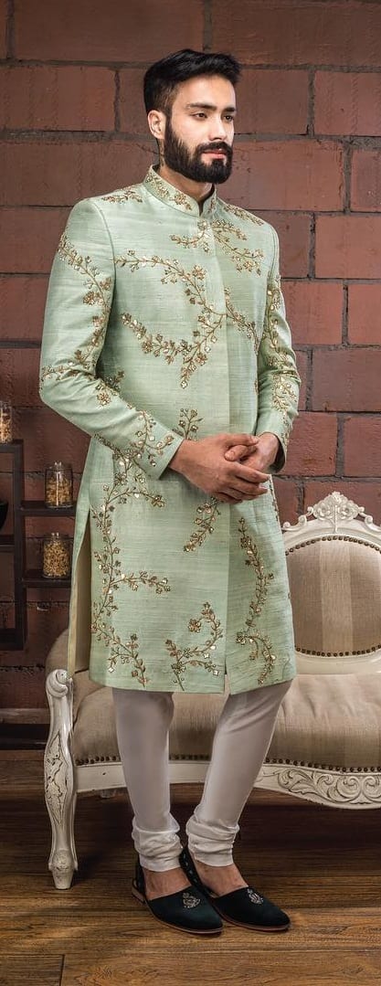 Sherwani Outfit Ideas For Men This Season