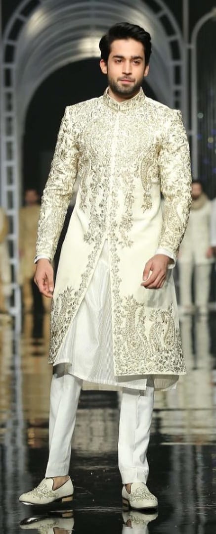 Stylish Sherwani Outfit Ideas For Men