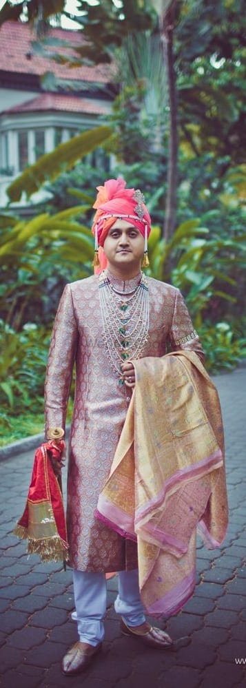 Traditional Wedding Outfit ideas for men To Style