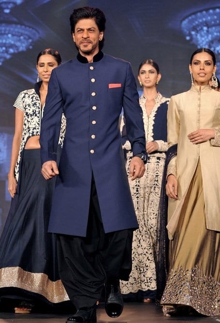 roayl blue sherwani shahrukh khan