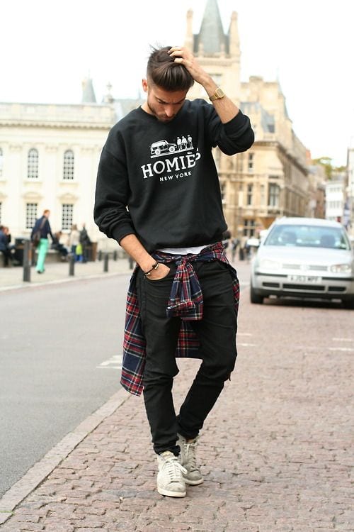 flannel shirt around the waist outfit for men