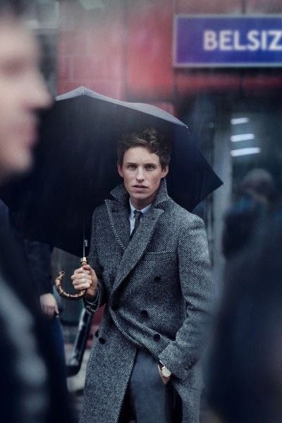 Eddie Redmayne trench coat look