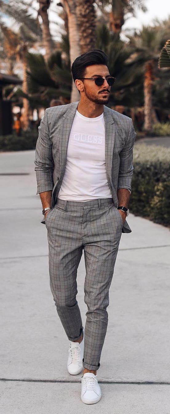 5 Must Have Suits For Men - grey suits