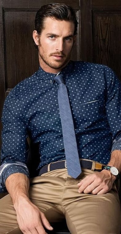 classy skinny necktie