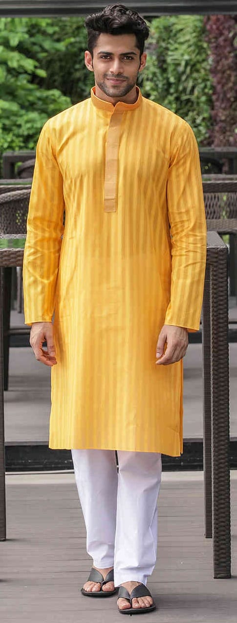 Cool Kurta Outfit Ideas For Men This Wedding Season