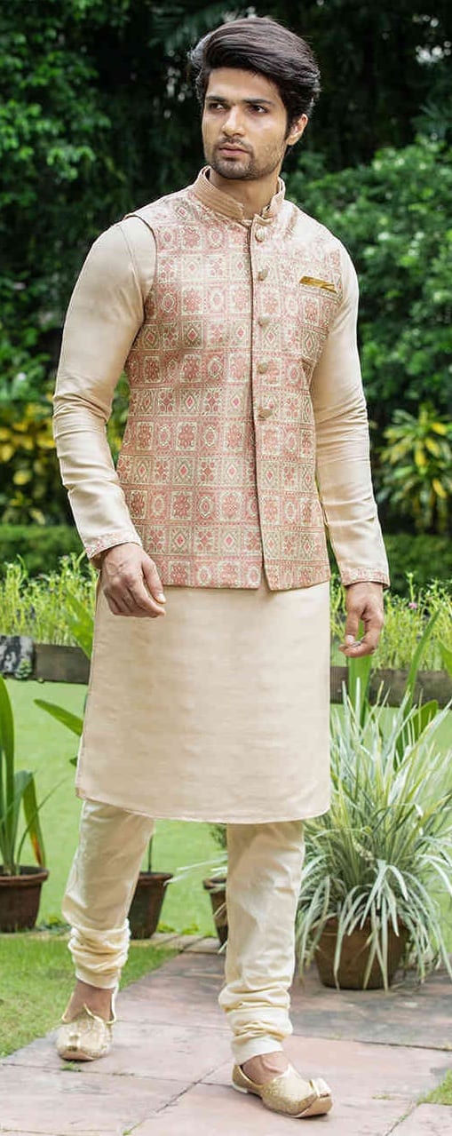 Latest Nehru Jacket Outfit Ideas For Men This Festive Season