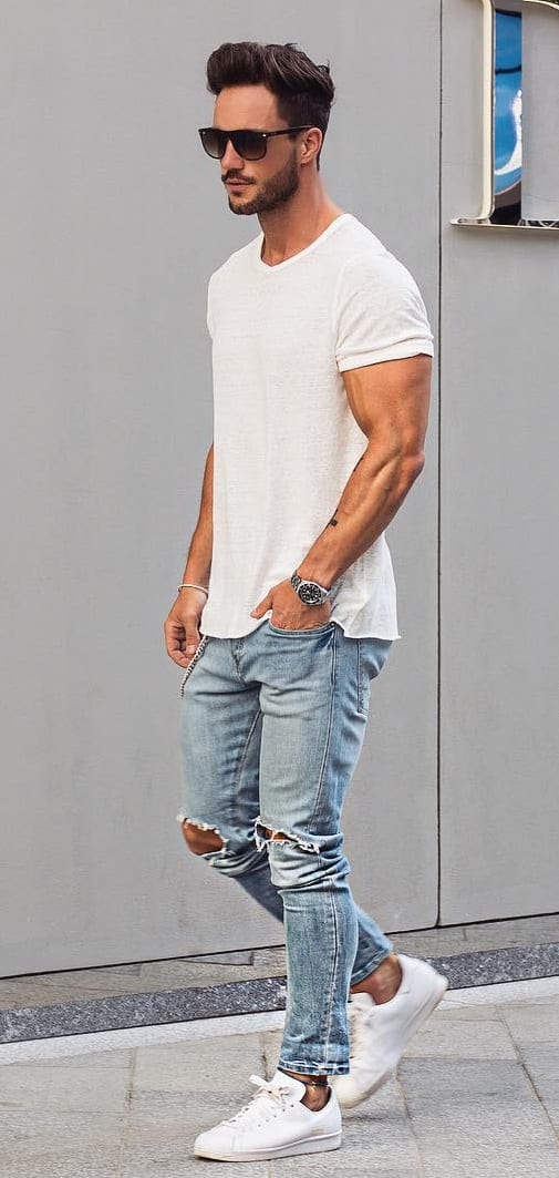 Crew Neck T-shirt + Denim + Shoes-Minimalist Wardrobe