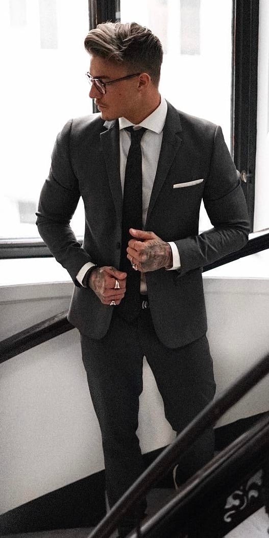 Johnny dark grey suit