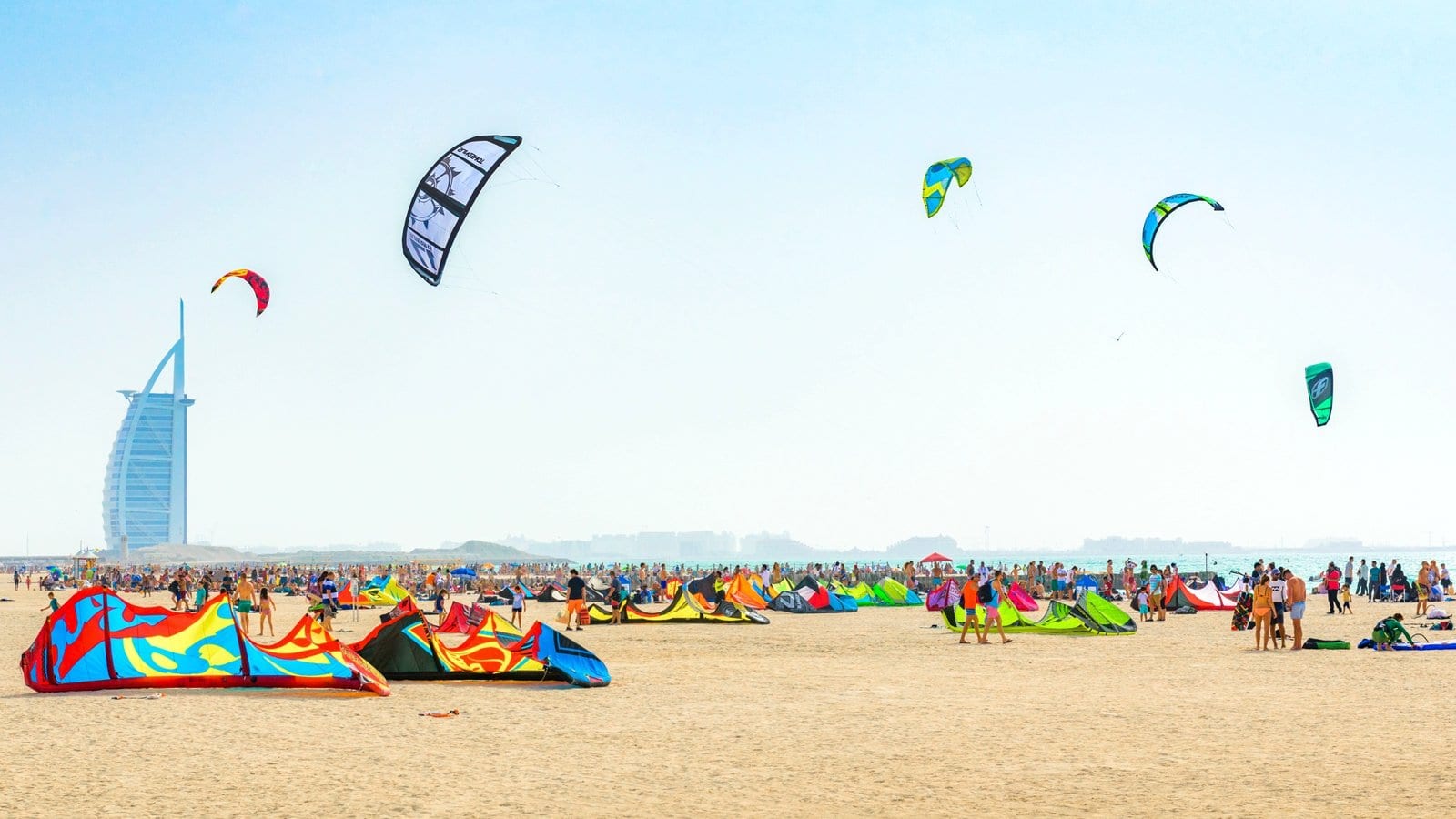 Kite Beach dubai location, distance from, what to do, entre fees, ticket price, water sports