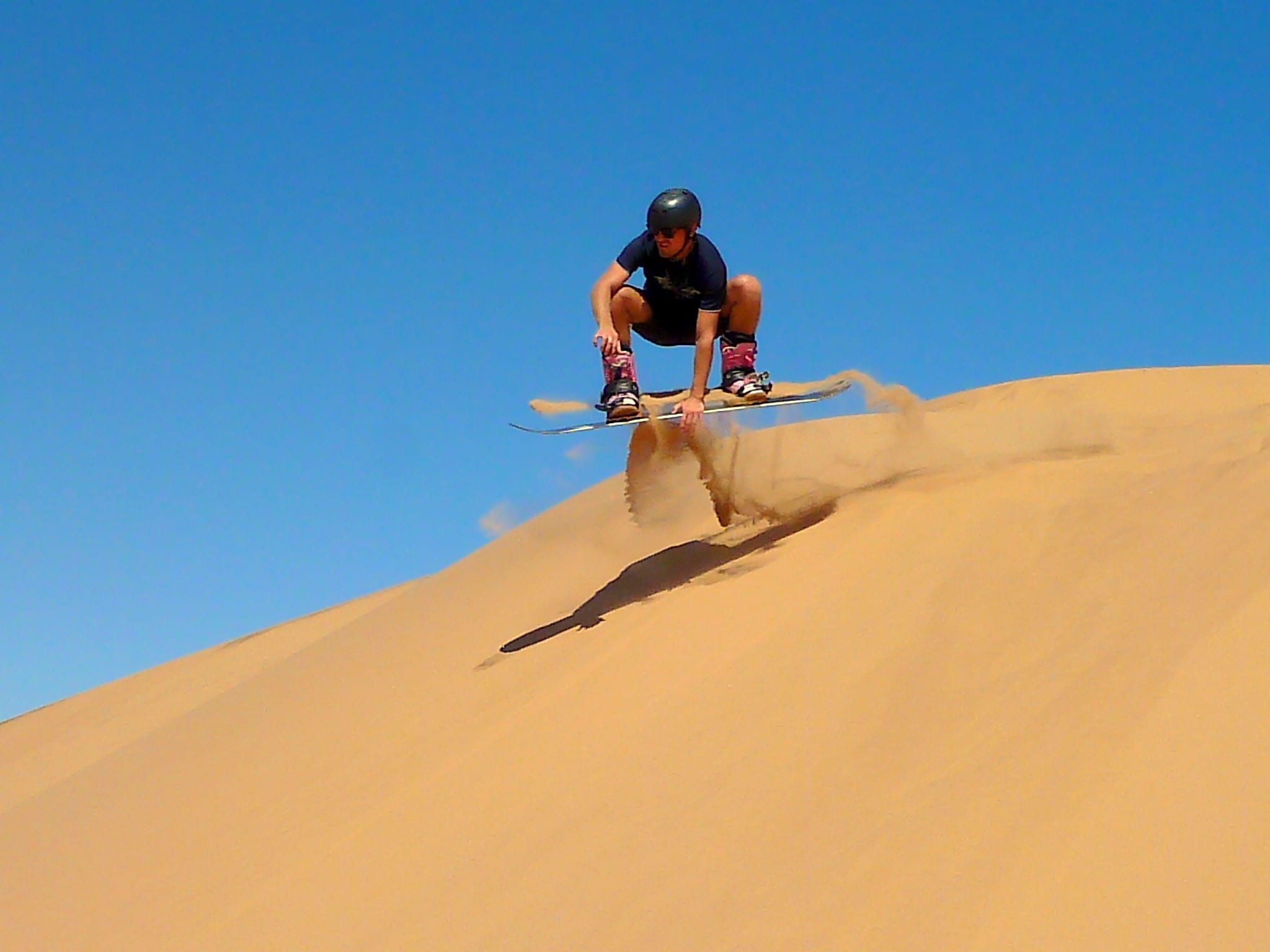 sandboarding dubai desert safari