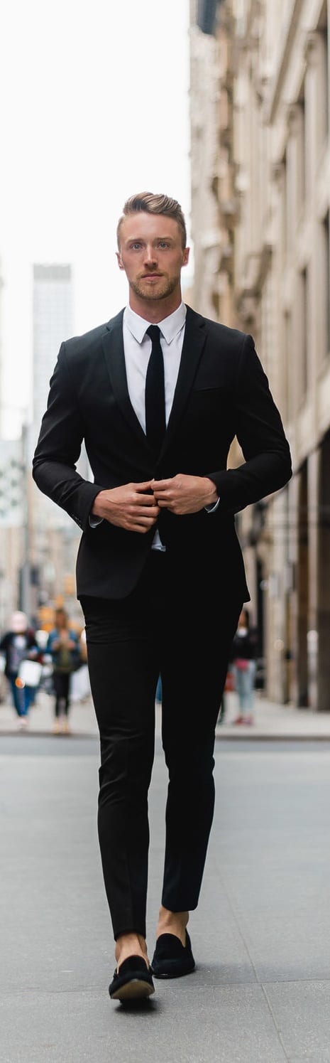 Black Tailored Suit For Men