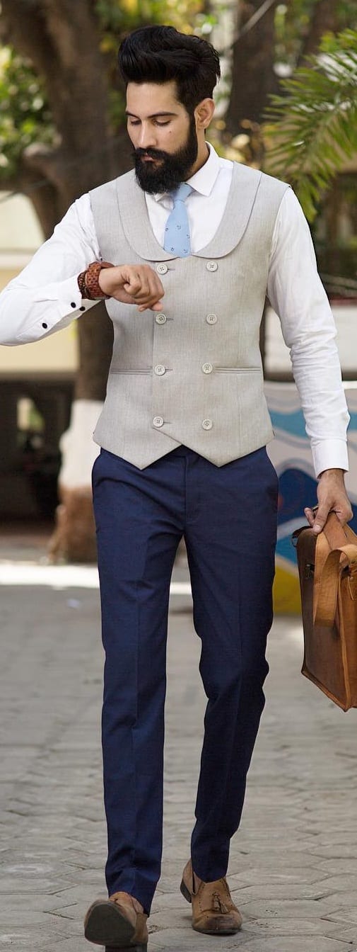Formal outfit ideas men should style right now