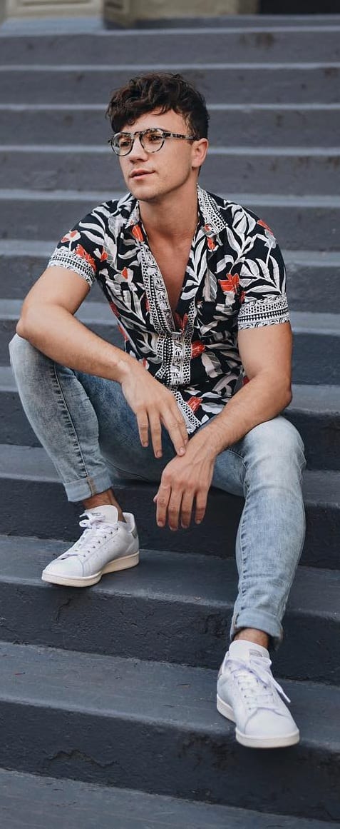 Amazing Printed Shirt Outfit Ideas For Men To Try