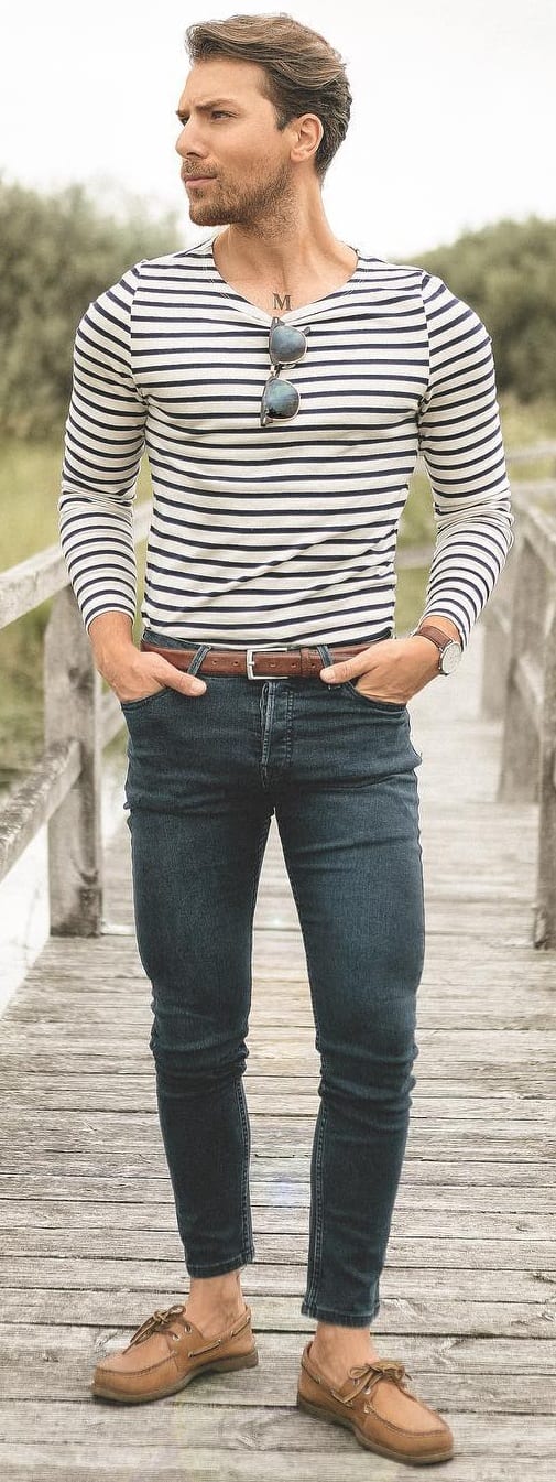 Striped T-shirt With Denim Outfit Ideas For Men