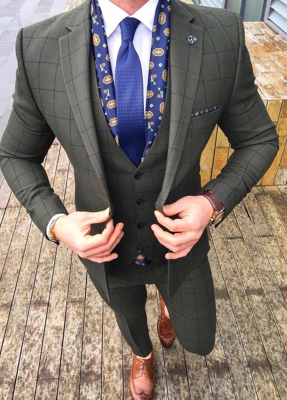 Trendy Suit Ideas For Men To Try