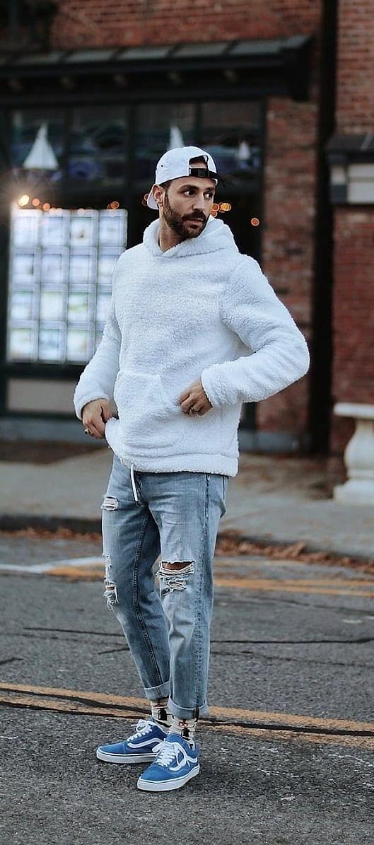 Simple Hoodie Outfit Ideas For Men