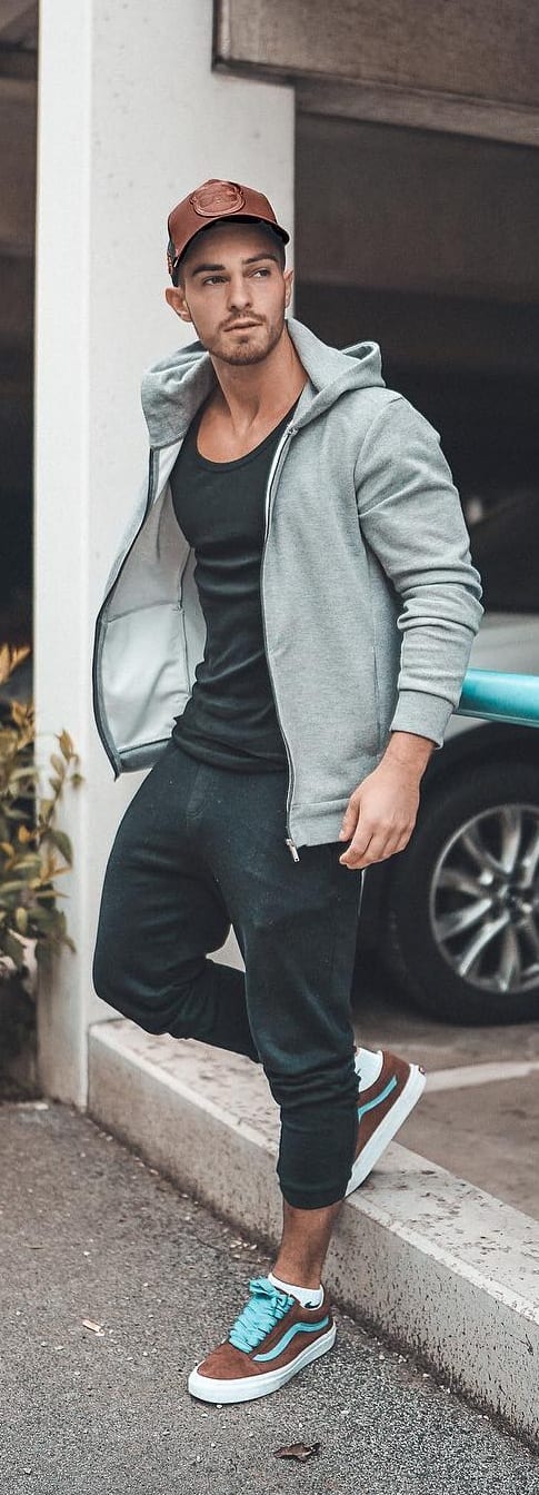 Trendy Athleisure Outfit Ideas For Men To Copy