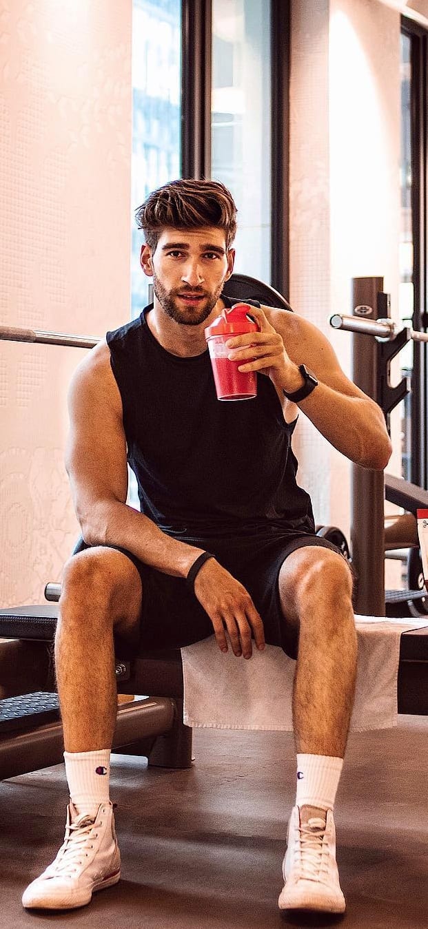 13 Hot Gym Outfits Ideas For Men To Copy In 2019
