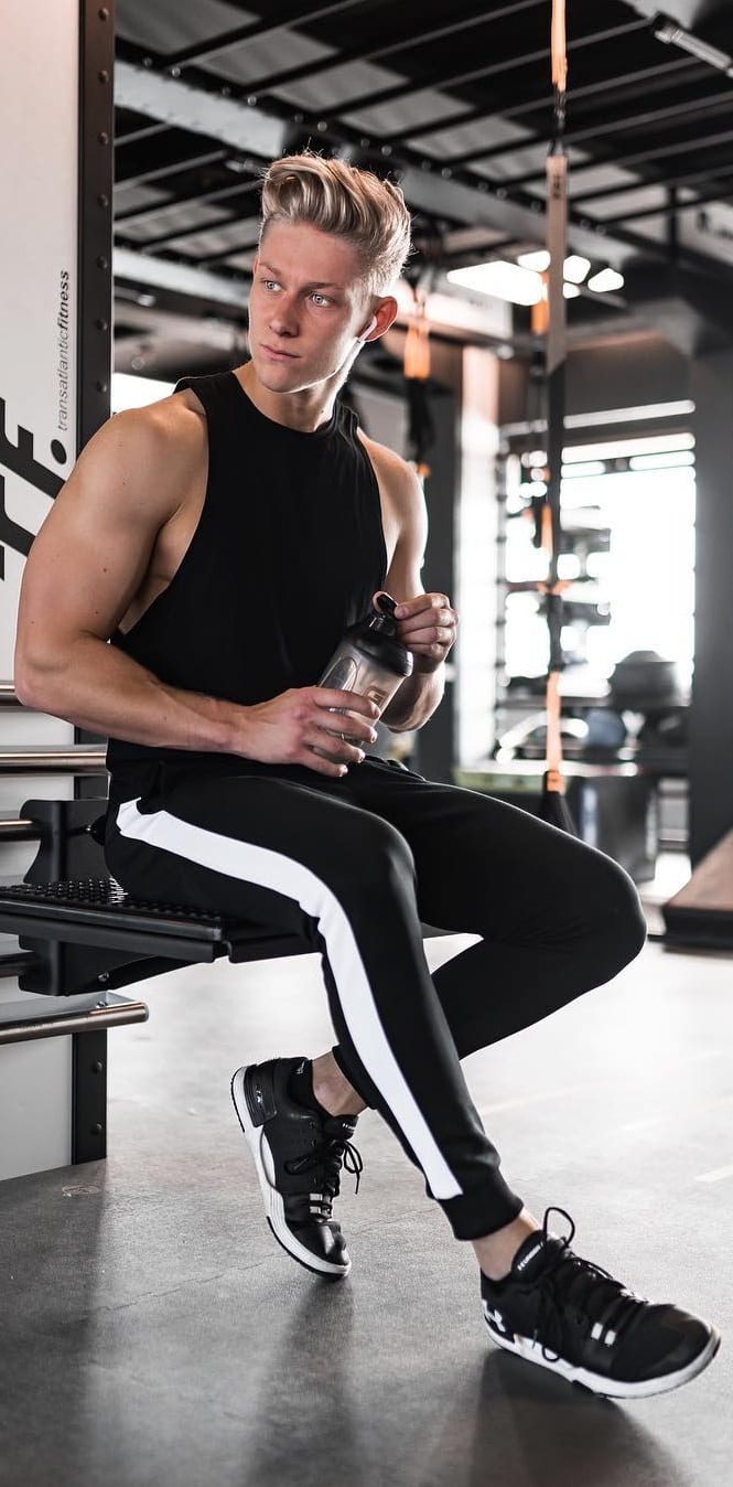Gym Outfit Ideas For Men