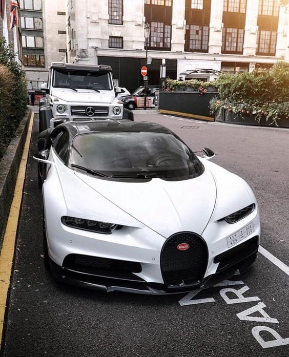 BUGATTI SUPER CAR