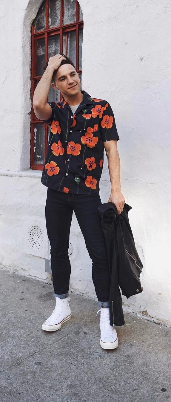 Cool Hawaiian Outfit Ideas For Guys