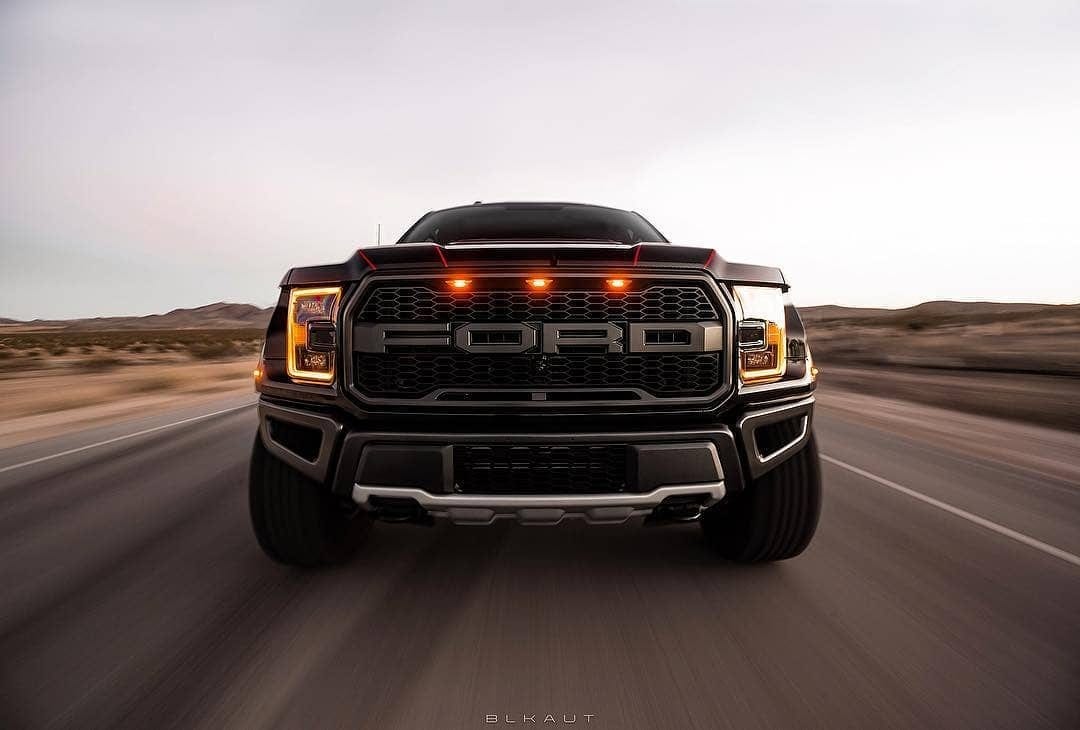 FORD F150 BLACK RAPTOR