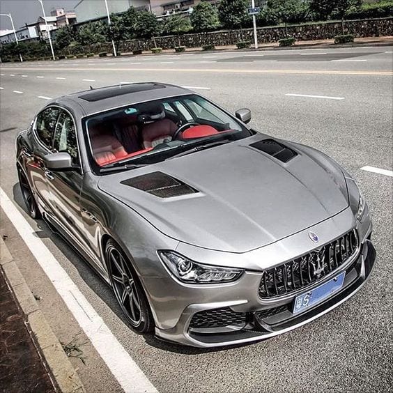 Sick Maserati Ghibli