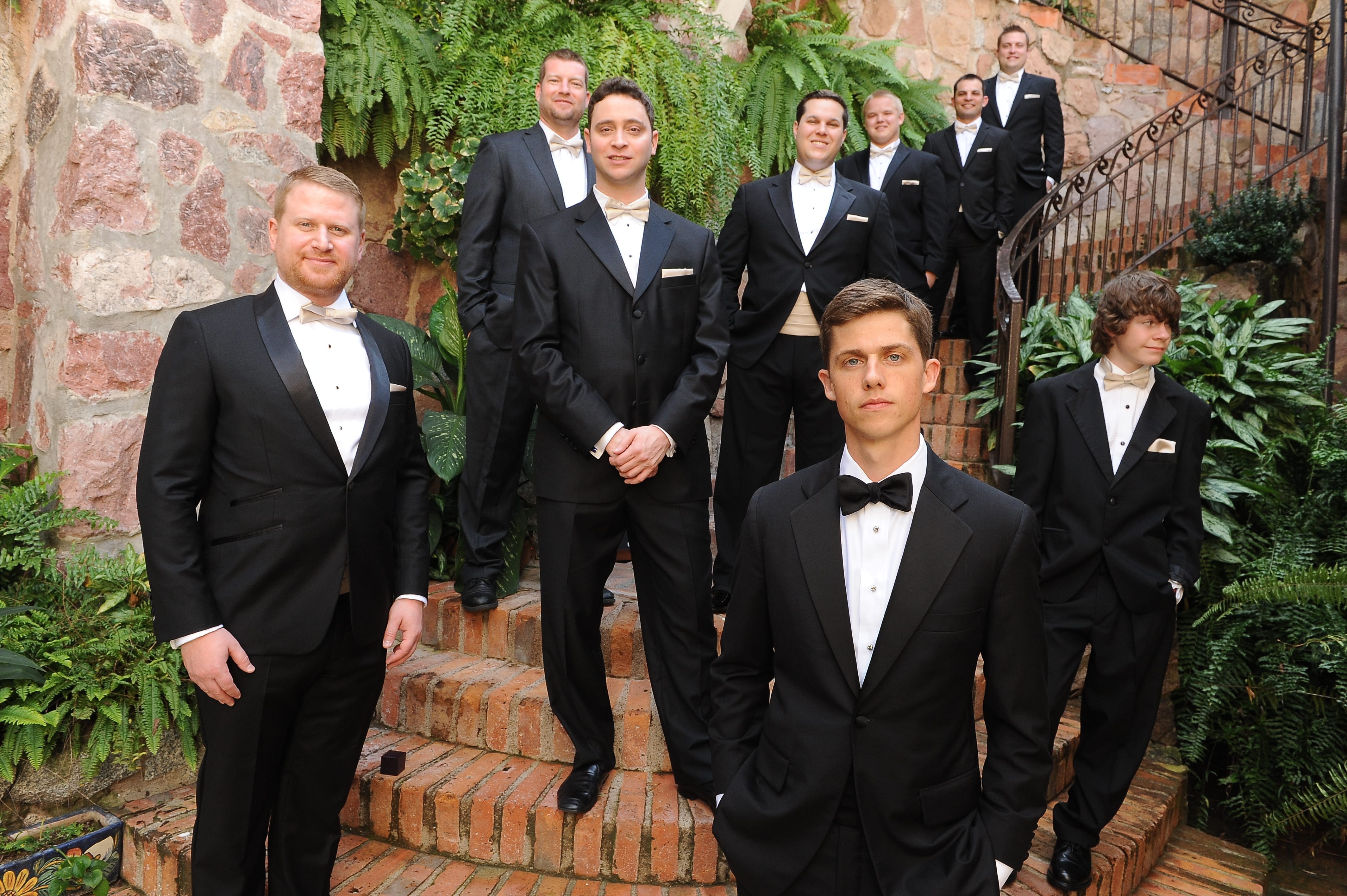 Stylish Groomsmen Outfit Ideas