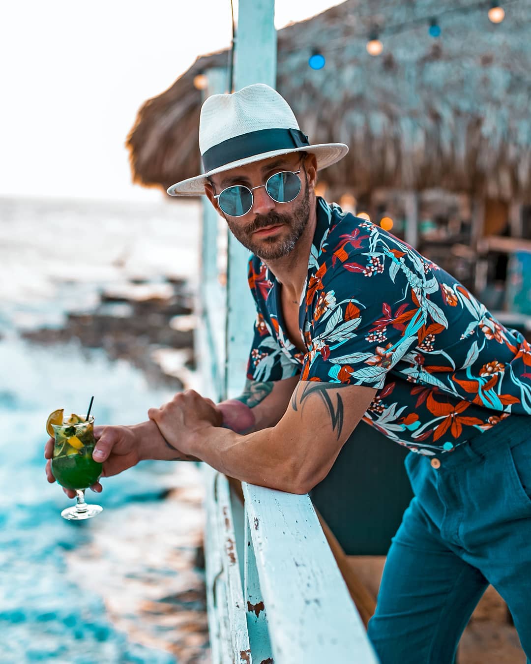 Blue Hawaiian shirt ,Blue sunglasses,cap