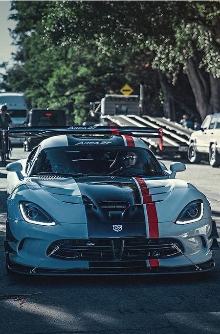 DODGE VIPER MUSCLE CAR