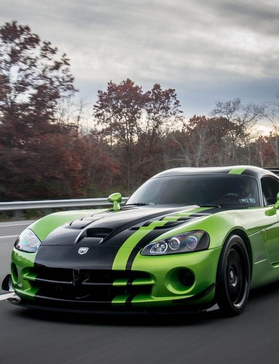 Dodge Viper GREEN RACE WALLPAPER