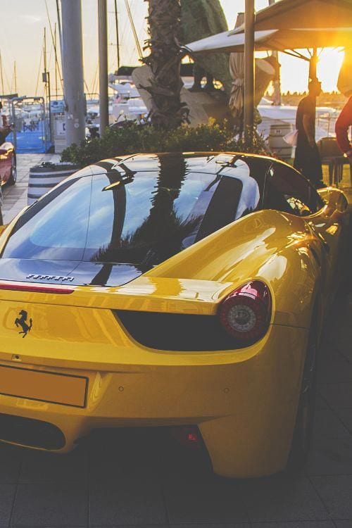 FERRARI 458 SPIDER LUXURY CAR