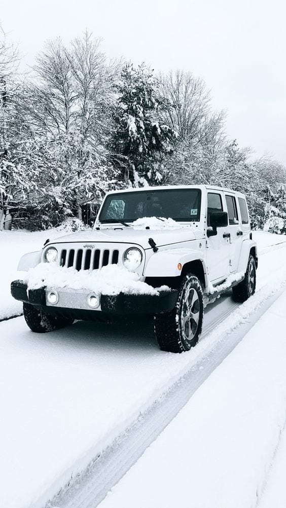 JEEP All white Sahara