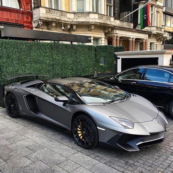 LAMBORGHINI GREY MATTE