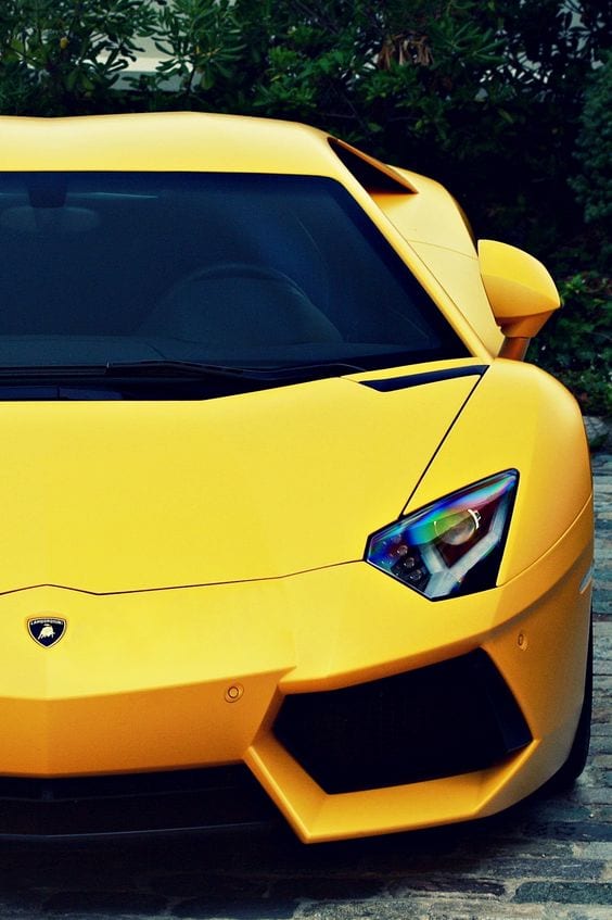 LAMBORGHINI YELLOW MATTE CAR