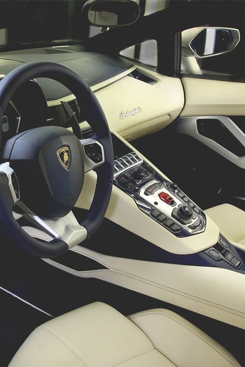 Lamborghini Aventador LP 700-4 LAMBORGHINI INTERIOR