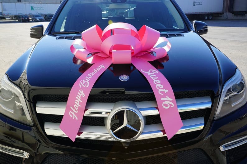 Mercedes With Bow