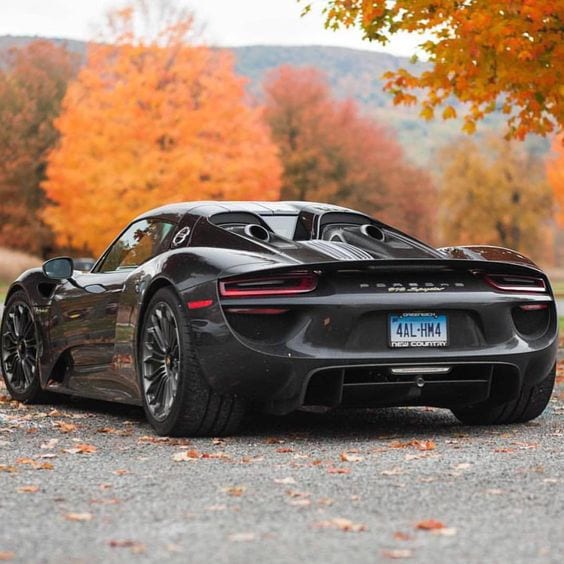 Porsche 918 spyder BLACK WALLPAPER