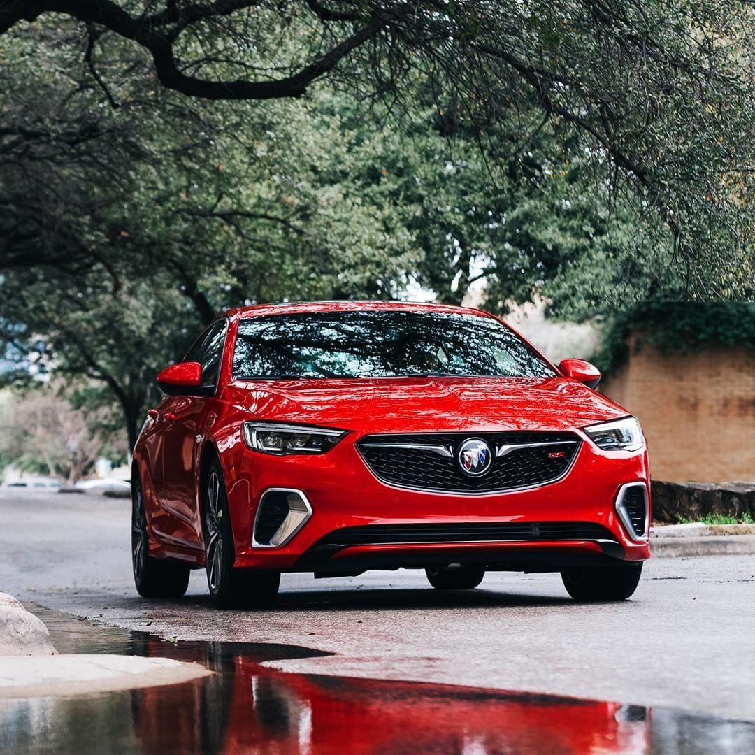 RED REGAL GS BUICK CAR