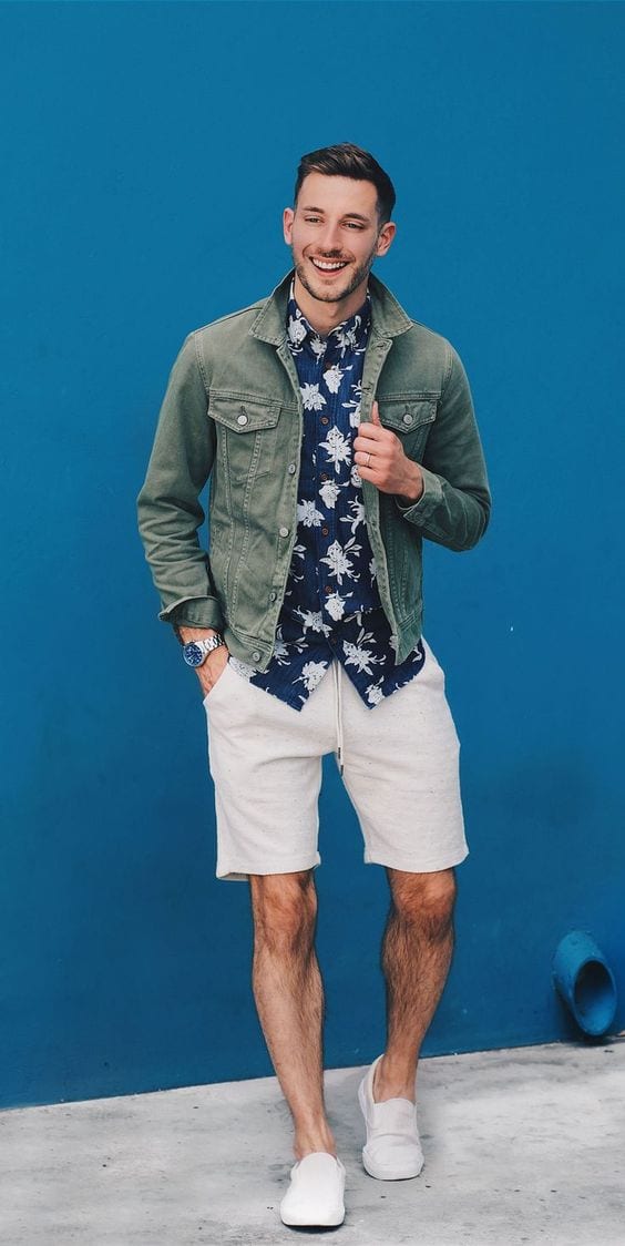 Blue Hawaiian shirt,green jacket and white shorts