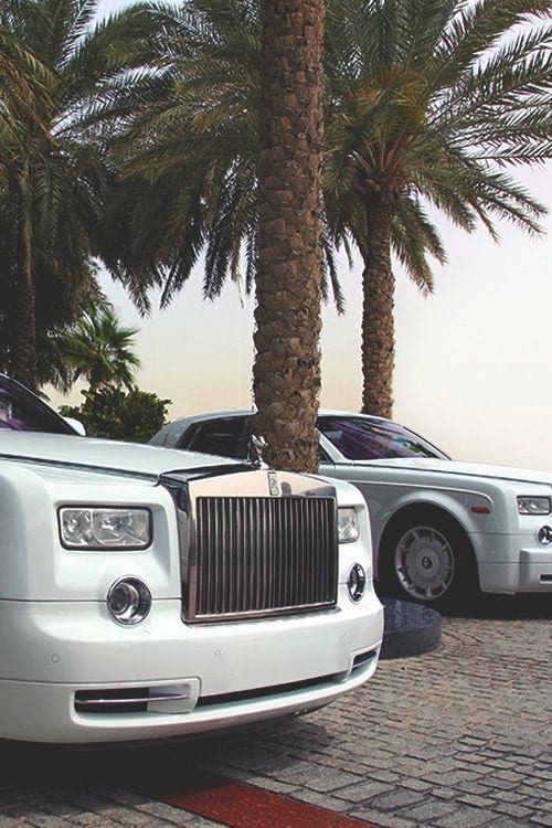 ROLLS ROYCE LUXURY WHITE WALLPAPER