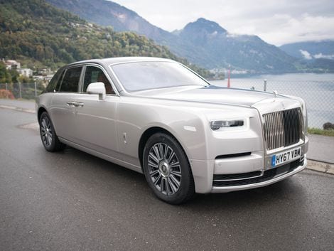 ROLLS ROYCE PHANTOM WHITE