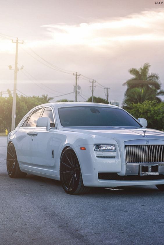 ROLLS ROYCE WHITE STREET