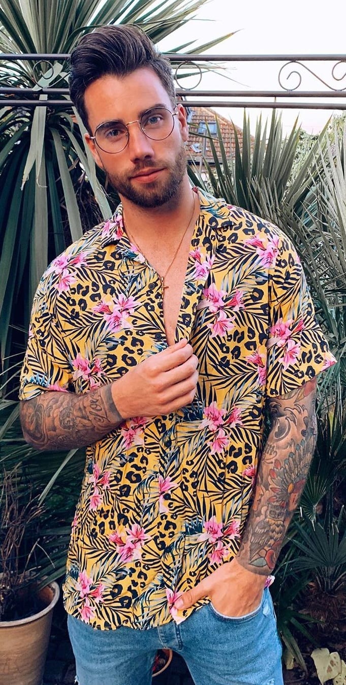 Floral Hawaiian Casual Shirt Outfit for Men