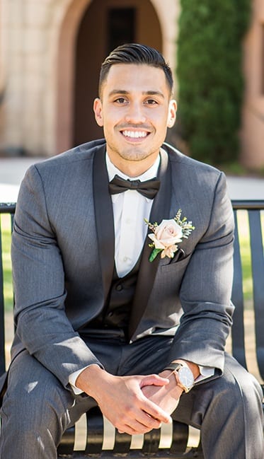 Grey Tuxedo with Black Tie Groom Outfit For Wedding