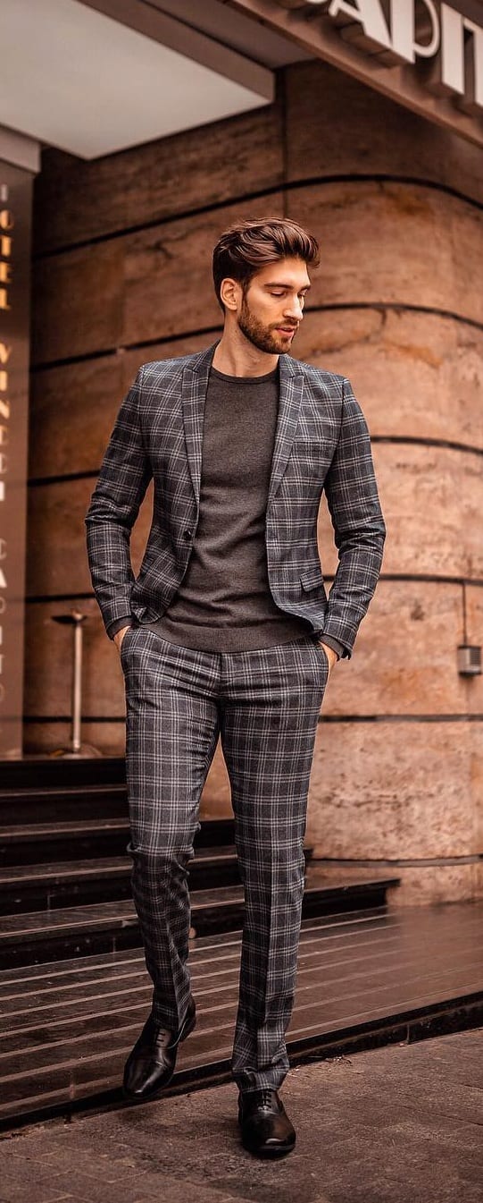 Best-Suit-Outfit-Ideas-For-Men