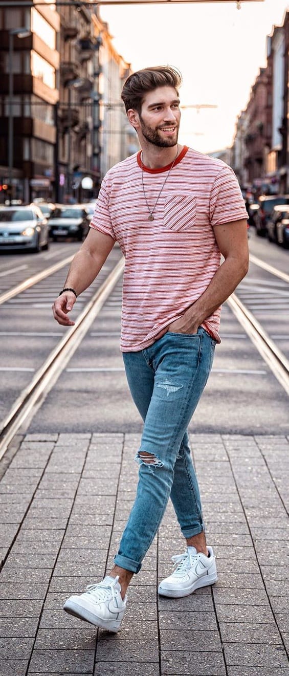 Casual T-Shirt and Denim Streetwear Outfit for Men